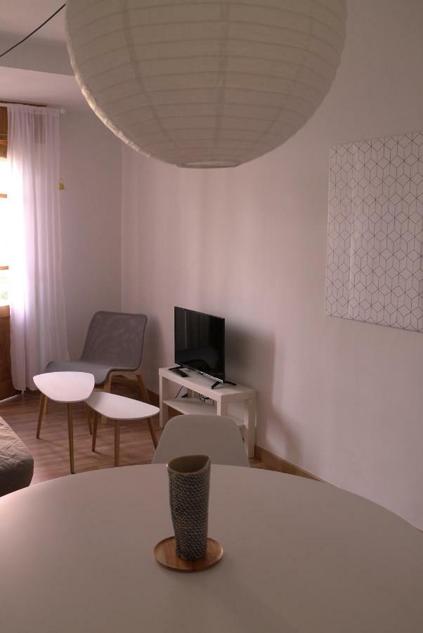 A Casa Da Pena Vixia Apartment Ourense Exterior photo